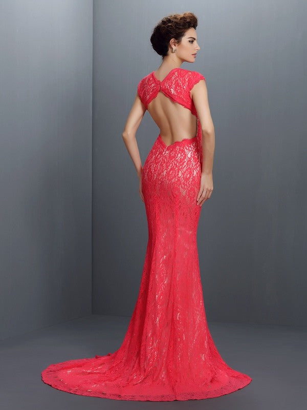 Robes longues en dentelle sans manches à col en V et trompette/sirène