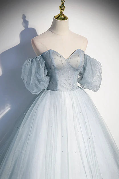 Jolie robe de bal longue et transparente bleu clair, robe de soirée formelle à épaules dénudées