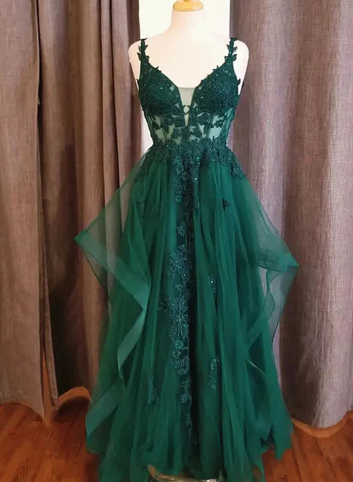 Grünes transparentes A-Linien-Ballkleid mit Spitze gepaart, grünes tiefes V-Ausschnitt-Sticker mit gerüschtem Rand, langes transparentes Abendkleid