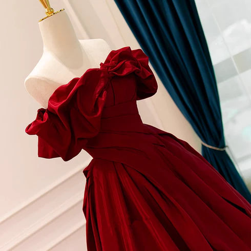 Wine red A-shaped sweetheart dress, wine red satin off shoulder princess ruffled edge sleeveless tight fitting corset with hanging neck long evening dress