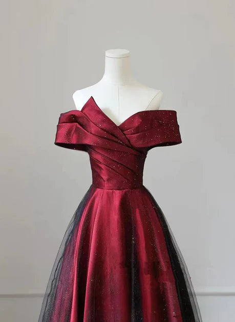 Rotes und schwarzes A-Linien-Satin-/Prinzessinnen-Abendkleid mit schulterfreien Ärmeln und rückenfreiem und bodenlangem/langem Kleid