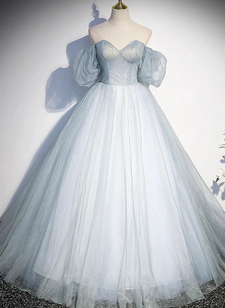 Jolie robe de bal longue et transparente bleu clair, robe de soirée formelle à épaules dénudées