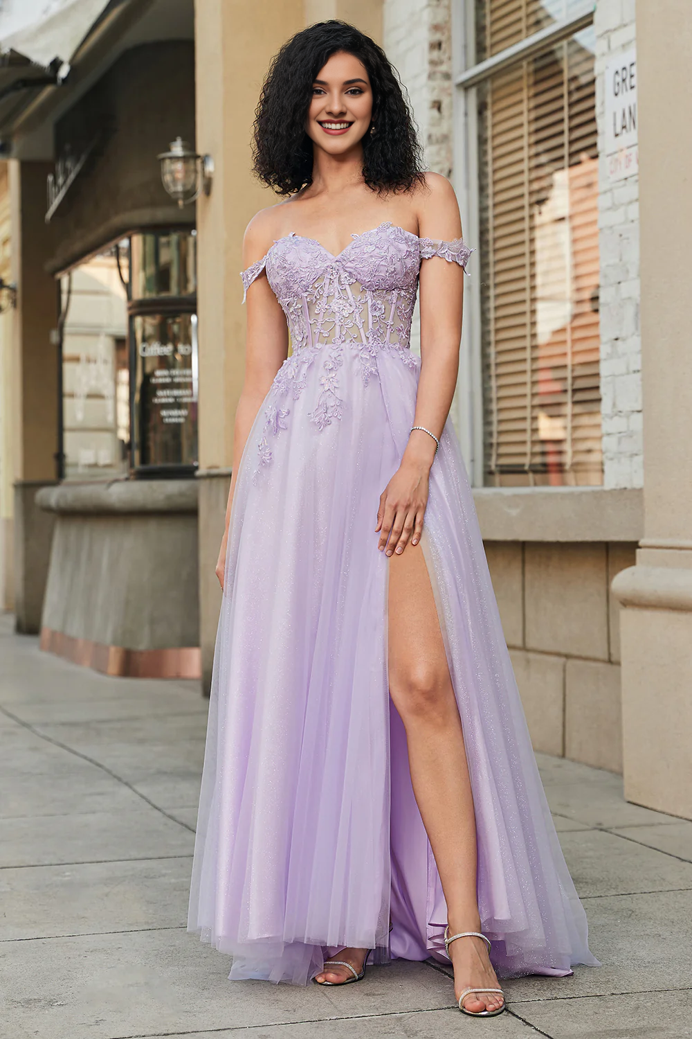 Lila A-Linien-Partykleid mit schulterfreiem, transparentem, engem Korsett aus Spitze