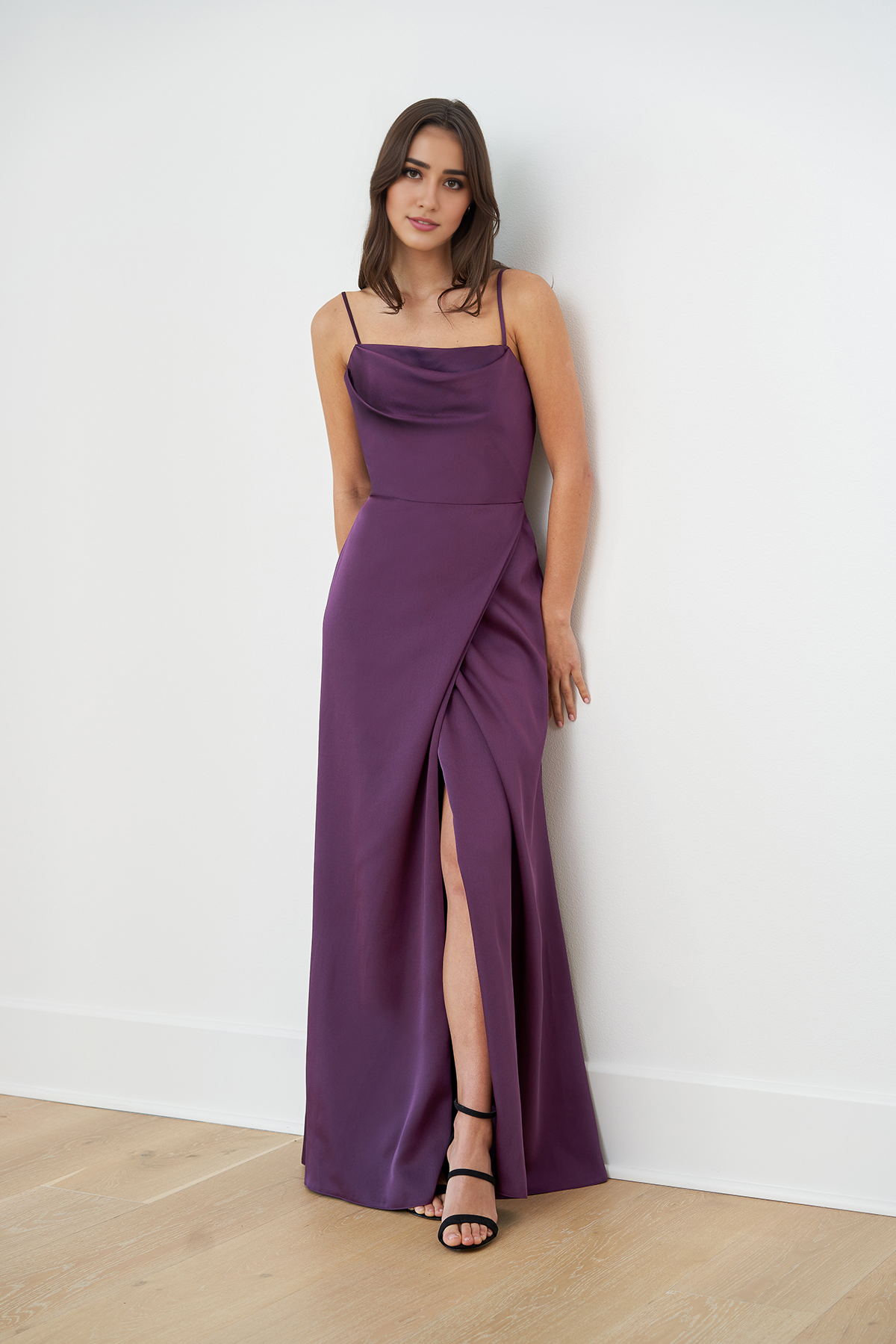 Robe de bal Yidibang à encolure carrée, épaules dénudées, sans manches, fines bretelles, dos nu, fente latérale et longueur au sol