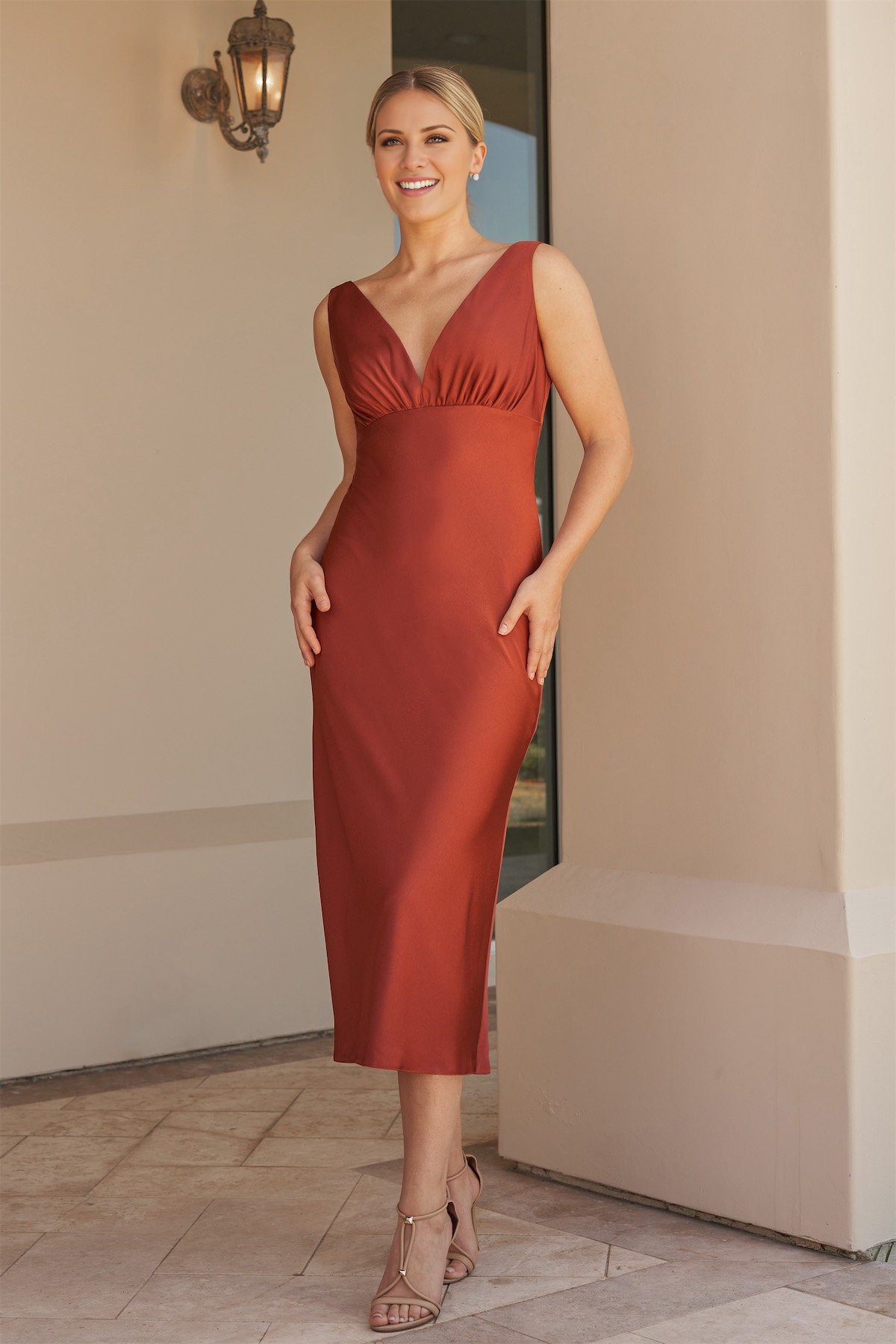 Robe de soirée Yidibang à col en V et épaules dénudées, sans manches, dos nu et longueur au sol