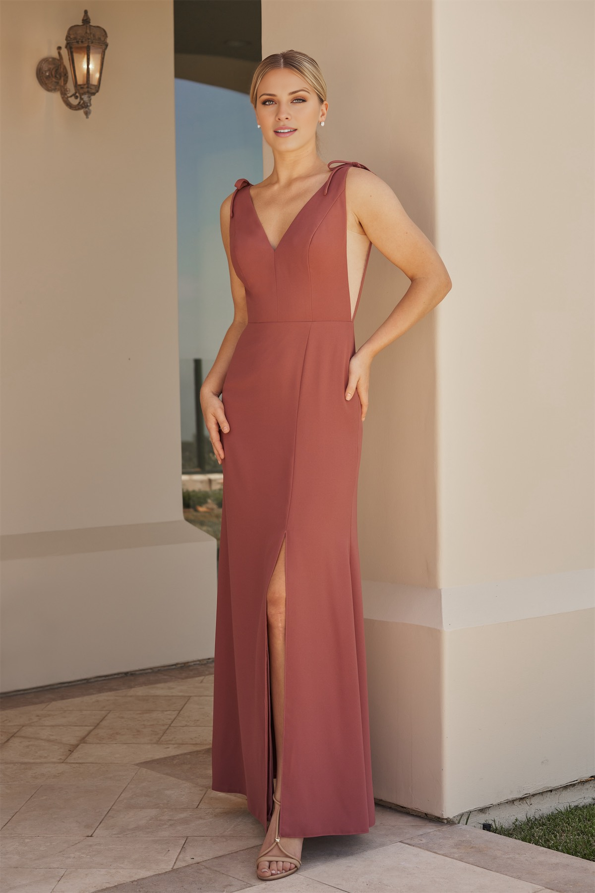 Robe de soirée Yidibang à col en V, épaules dénudées, sans manches, dos nu, fente latérale et longueur au sol