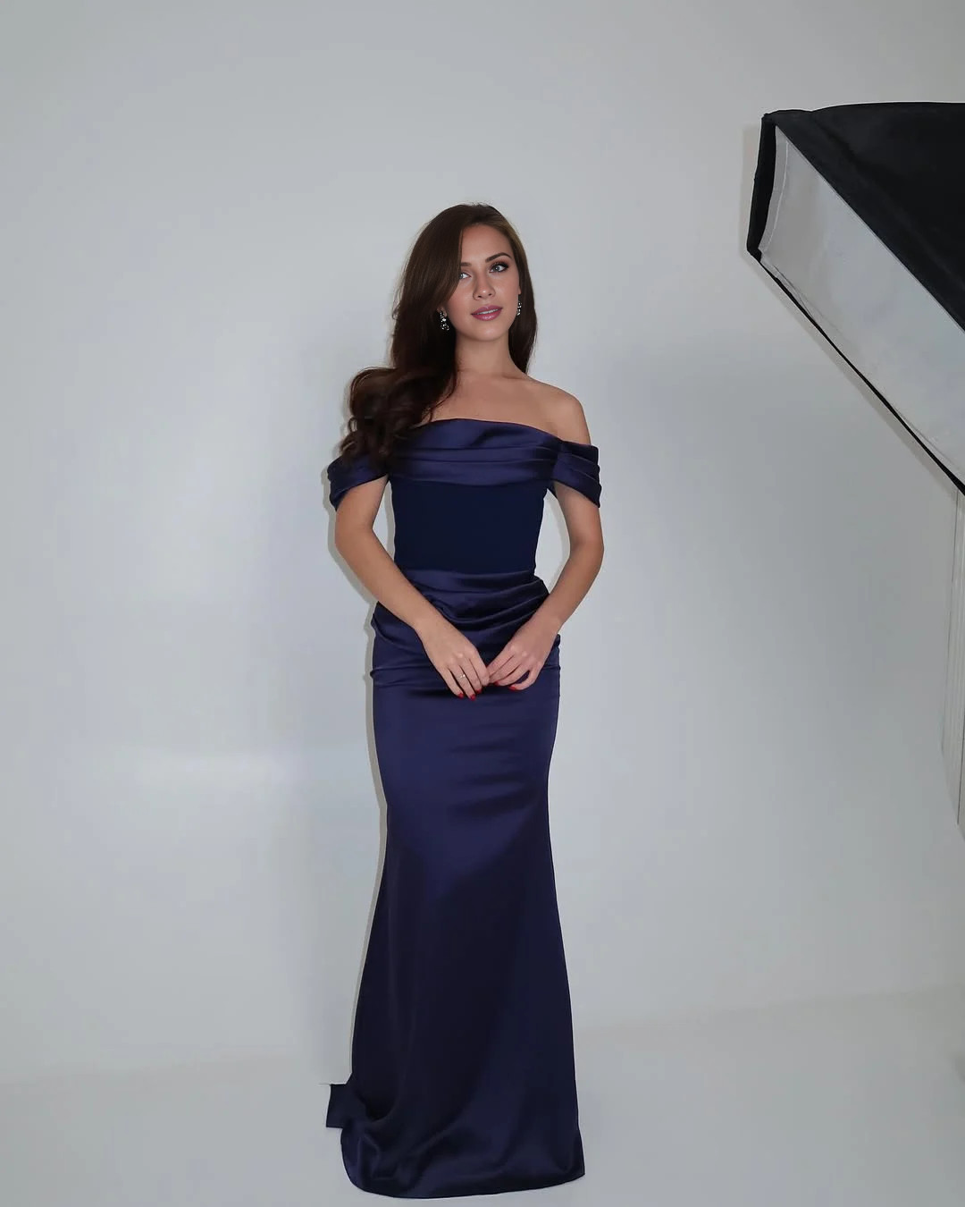 Robe de soirée longue sans manches à col et épaules dénudées Yidibang