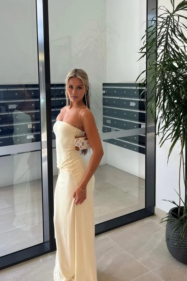 Robe de bal Yidibang à épaules dénudées, sans manches, sans bretelles, dos nu et longueur au sol