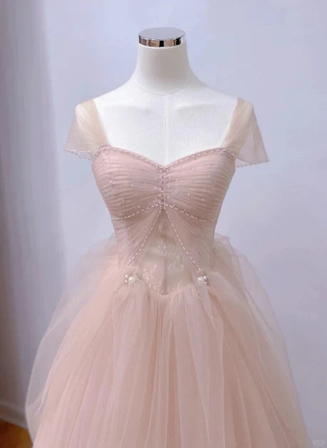 Süßes, rosafarbenes, transparentes, perlenbesetztes, schulterfreies, kurzärmeliges, langes Partykleid, rosafarbenes, A-förmiges, transparentes, rückenfreies und bodenlanges Abendkleid