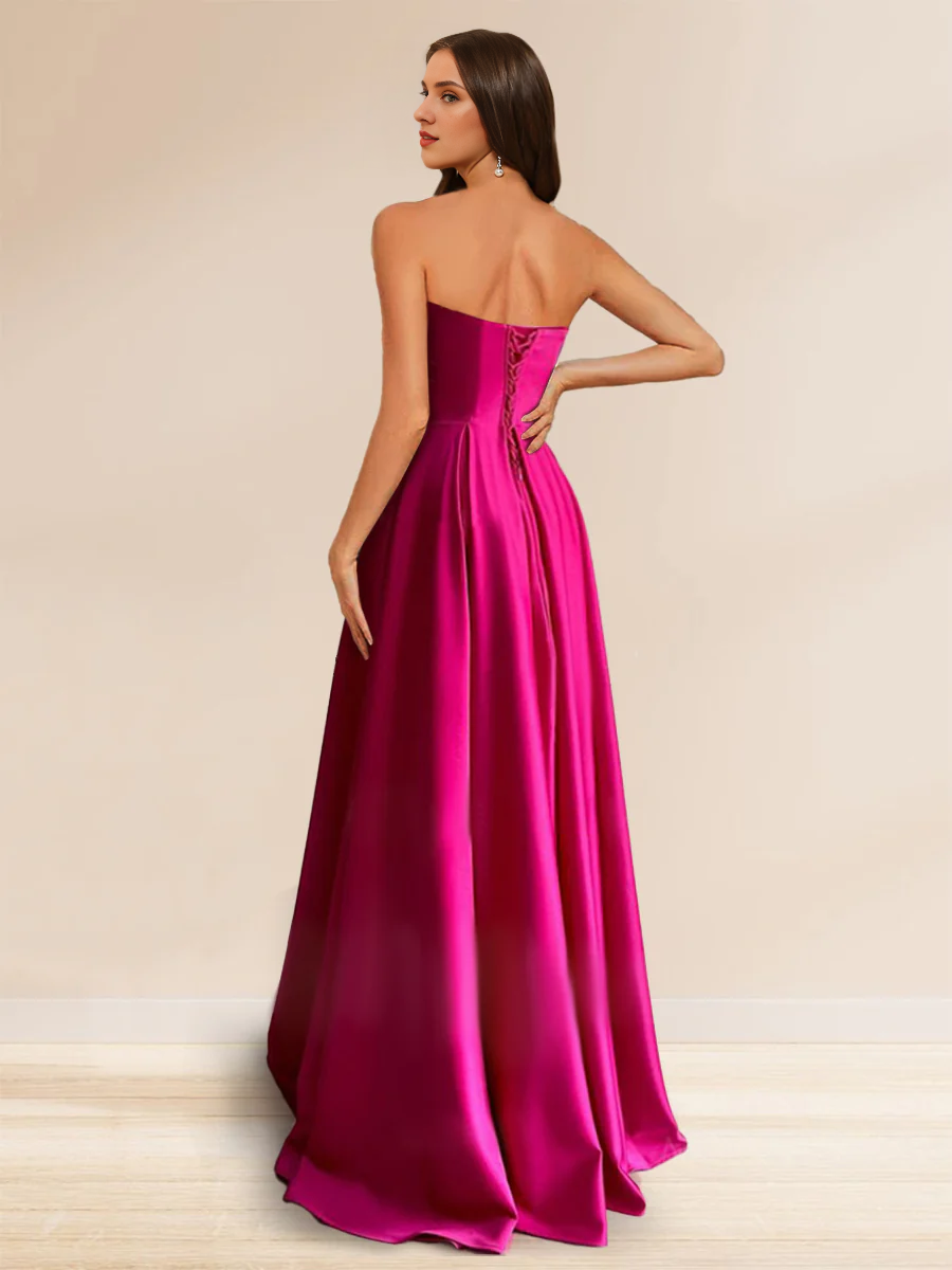 Robe de soirée trapèze/princesse sans bretelles et à volants au sol