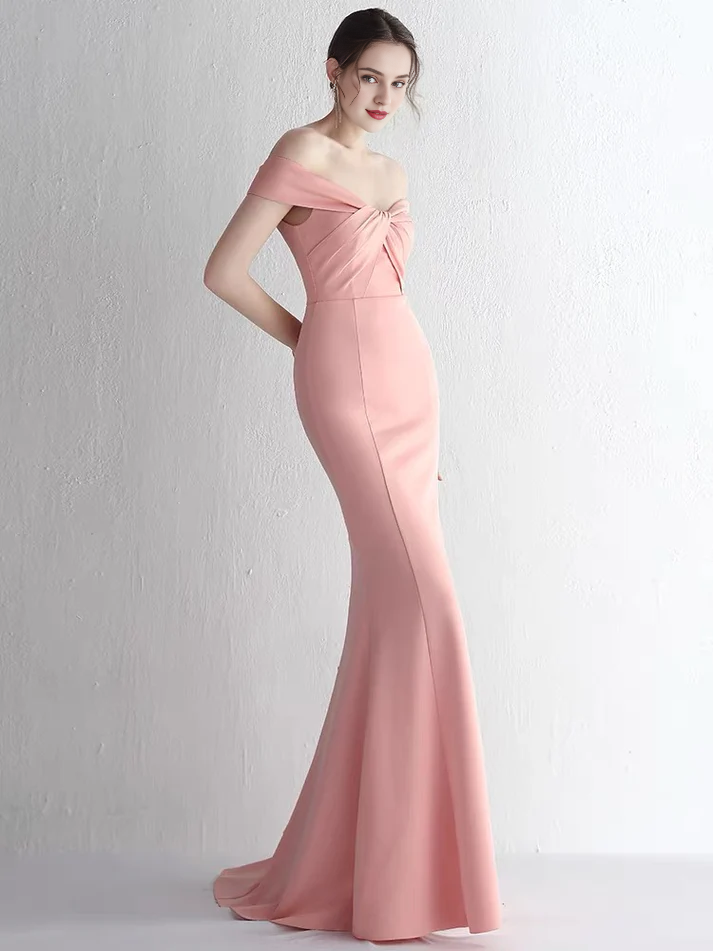 Schulterfreies rosa Fischschwanz-Abendkleid mit langem Abendkleid