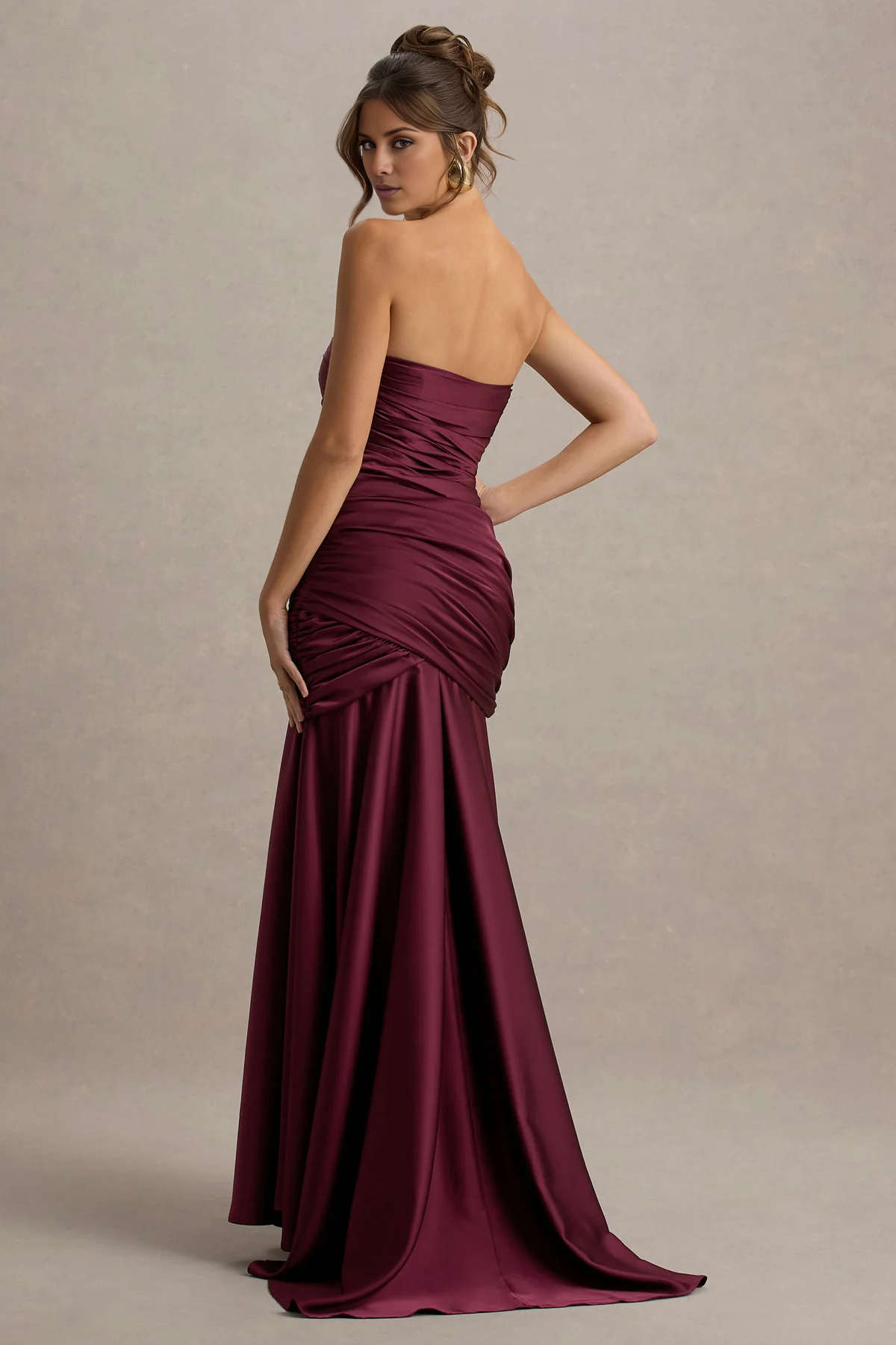 Robe de bal sirène Yididbang à épaules dénudées, sans manches, sans bretelles, dos nu et longueur au sol