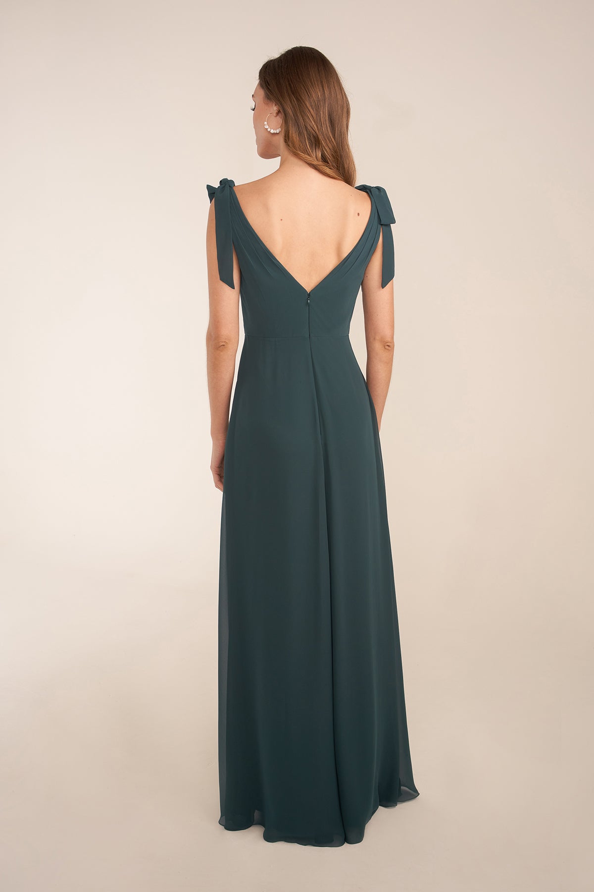 Robe de soirée Yidibang trapèze, col en V, sans manches, à lacets, épaules dénudées, fente latérale dans le dos et longueur au sol