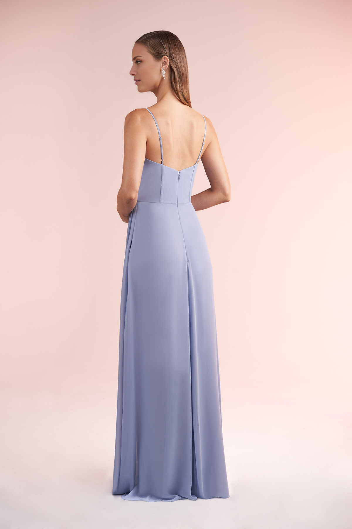 Robe de soirée Yidibang à col en V et épaules dénudées, sans manches, fines bretelles, dos nu et longueur au sol