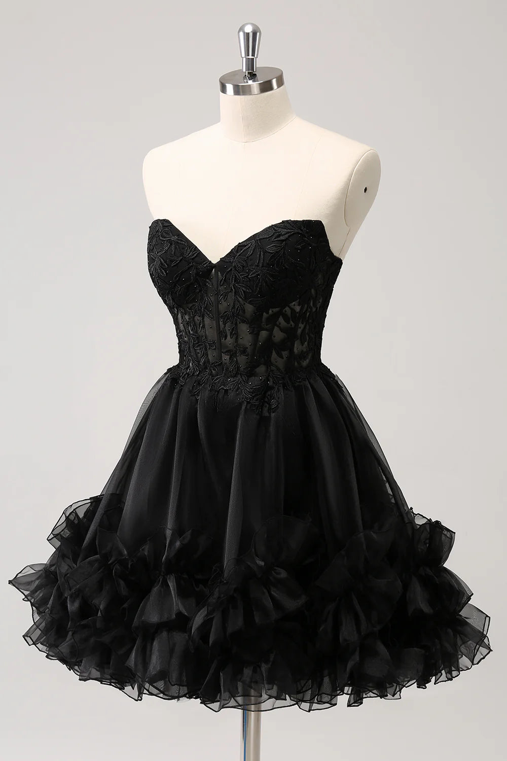 Robe de soirée noire brillante en forme de A avec corset et perles
