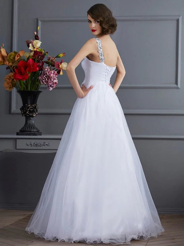 Robe de bal asymétrique sans manches, longue en tulle et perles