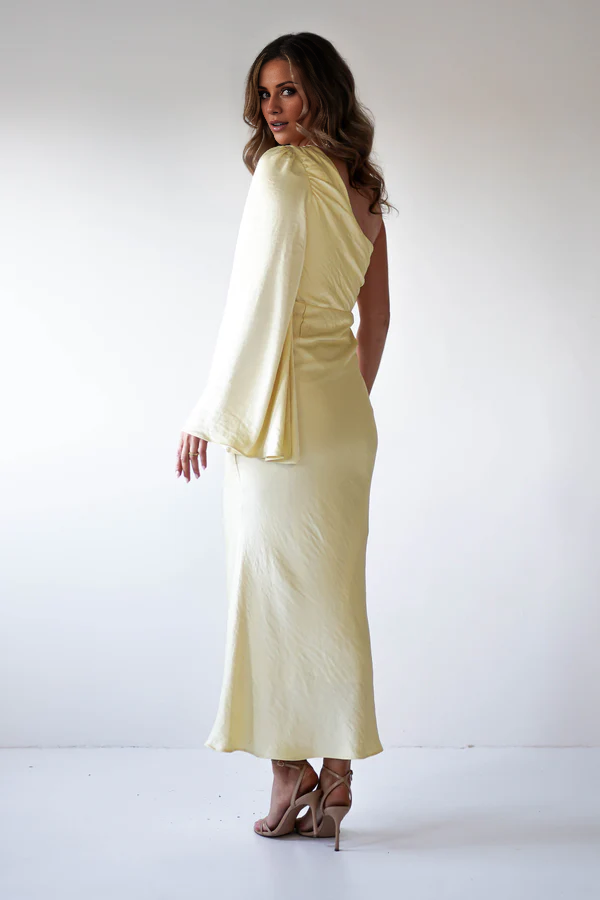 Yidibang asymmetrical collar off shoulder sleeveless backless and floor length evening dress