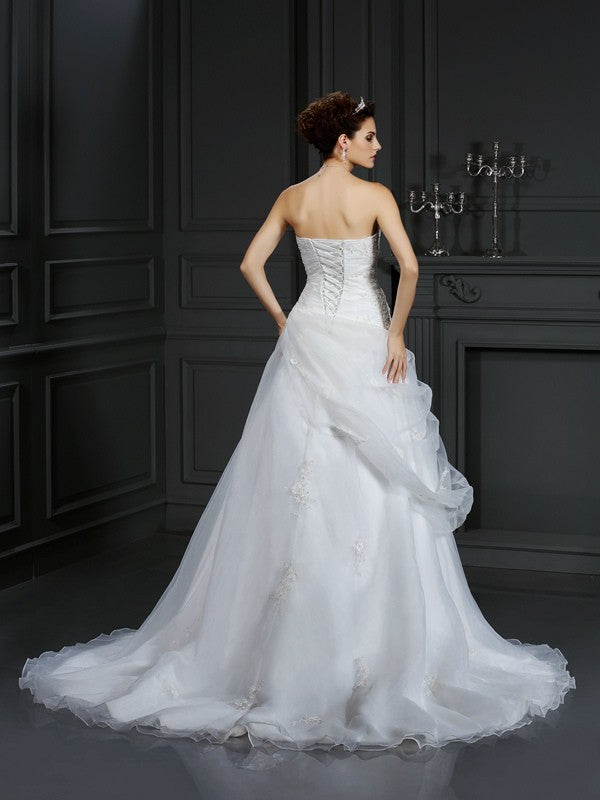 Robe de mariée longue en organza, sans manches, décolleté en cœur, perles