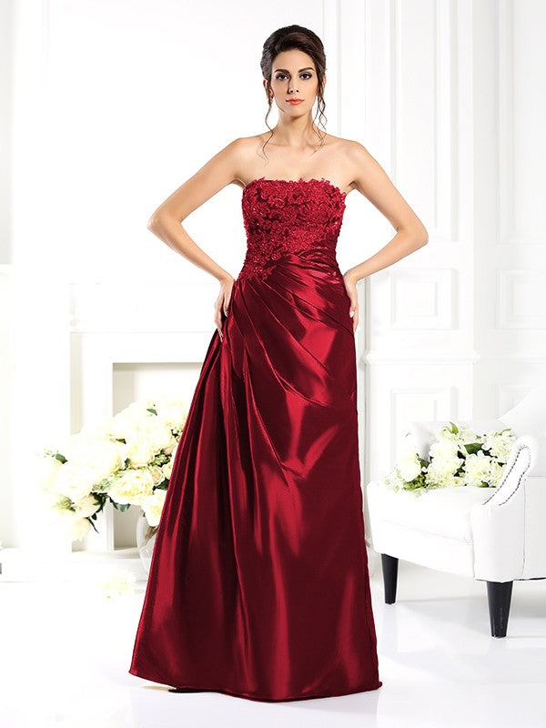 Robe de mère de la mariée longue en taffetas, coupe A-line/princesse, sans bretelles, avec appliques, manches 1/2