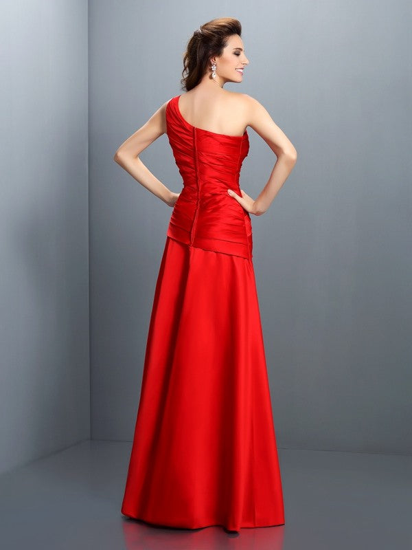 Robe longue en satin sans manches, coupe trapèze/princesse, asymétrique, plissée