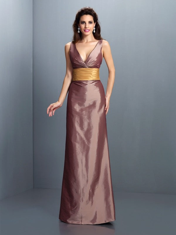 Robe fourreau/colonne à col en V, plissée, sans manches, longue en taffetas