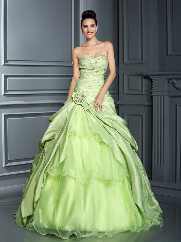 Robe de bal en taffetas, décolleté en cœur, sans manches, motif floral fait main