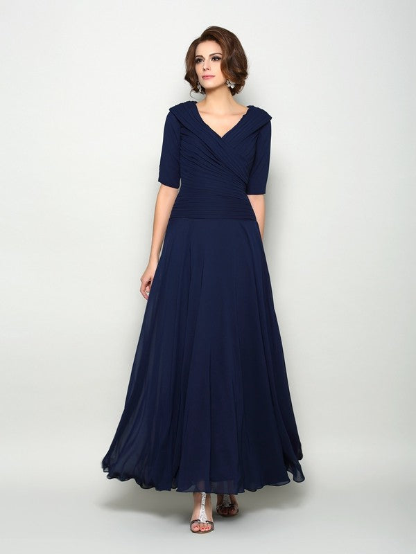 Robe de mère de la mariée longue en mousseline, coupe A-Line/Princesse, col en V, manches 1/2