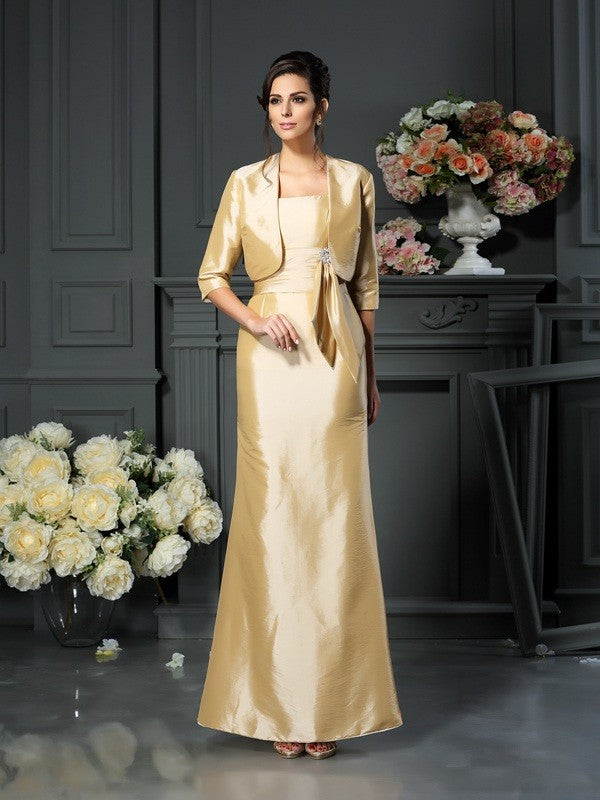 Robe de mère de la mariée longue en taffetas, sans manches, avec bretelles et nœud papillon