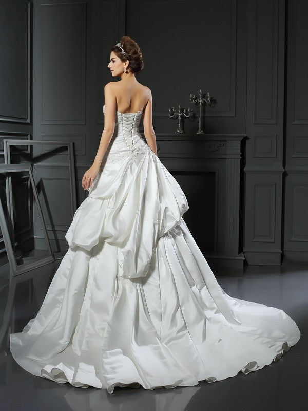 Ball Gown Strapless Applique Sleeveless Long Satin Wedding Dresses