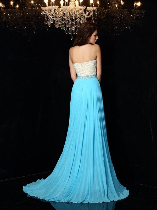 Robe longue en mousseline de soie, coupe trapèze/princesse, sans bretelles, avec perles, sans manches