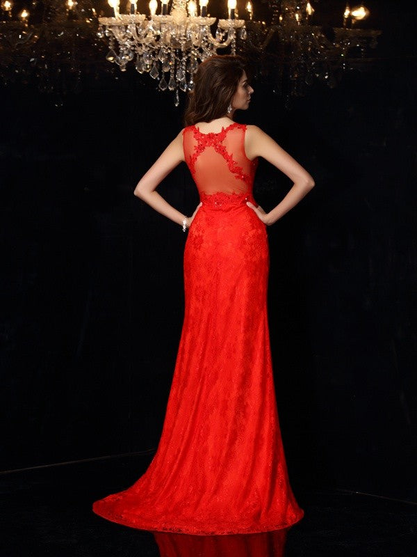 Robe fourreau/colonne en satin, col en V, sans manches, en dentelle