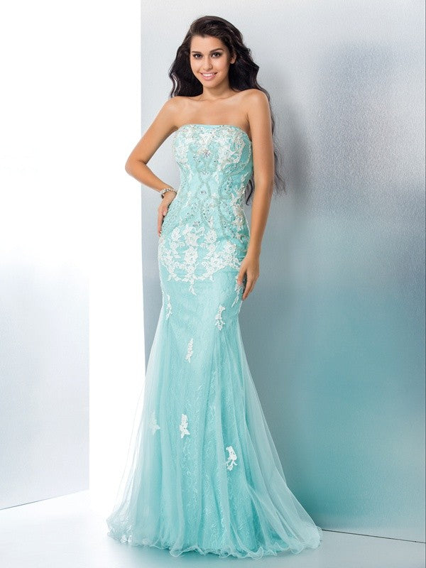 Robe longue en dentelle sans manches, style sirène/trompette, sans bretelles, avec appliques