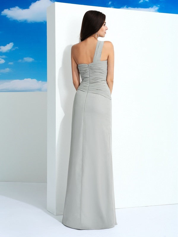 Etui-Linie One-Shoulder-Träger Falten Ärmellos Lange Chiffon Kleider