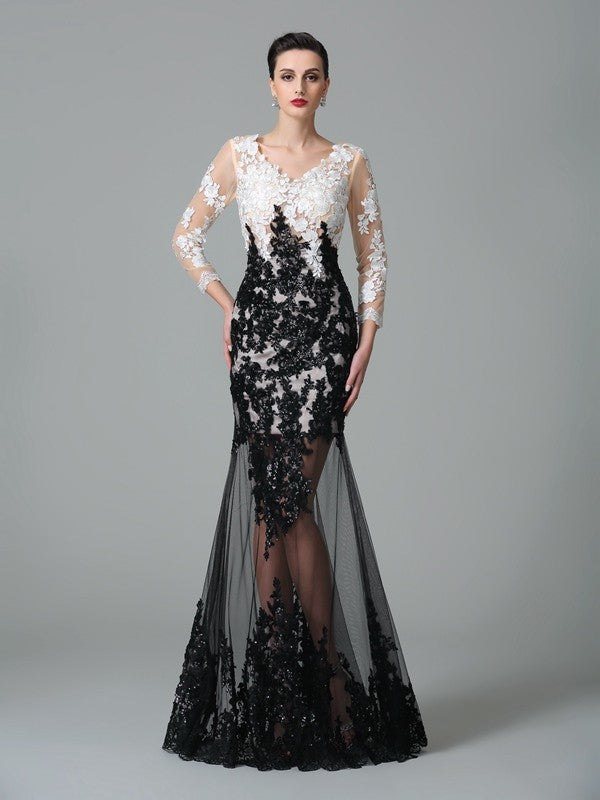 Robe longue en filet, fourreau/colonne, col en V, dentelle, manches 3/4