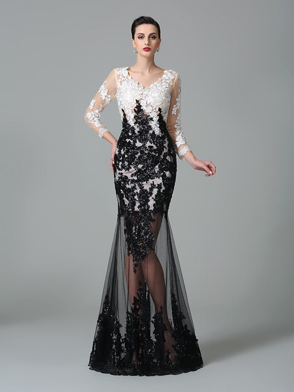 Robe longue en filet, fourreau/colonne, col en V, dentelle, manches 3/4