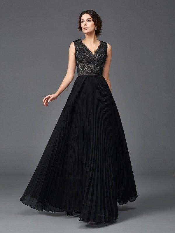 Robe de mère de la mariée en mousseline de soie, coupe A-line/princesse, col en V, sans manches, en dentelle