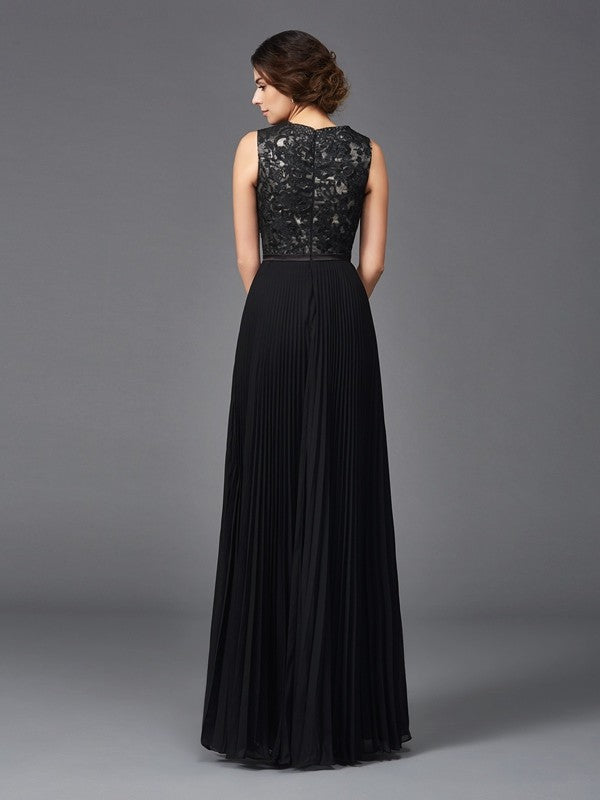 Robe de mère de la mariée en mousseline de soie, coupe A-line/princesse, col en V, sans manches, en dentelle