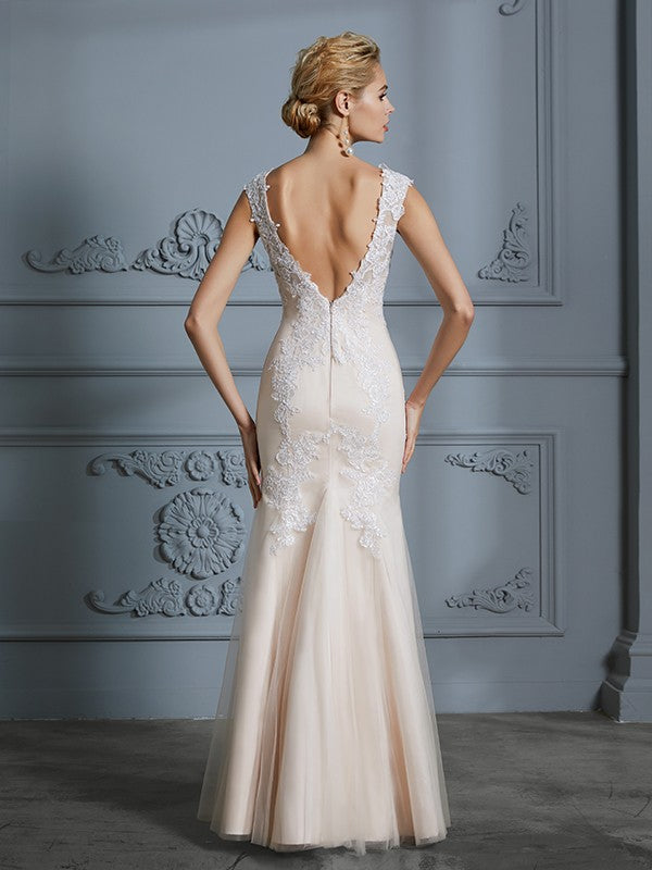 Trumpet/Mermaid Scoop Sleeveless Tulle Applique Floor-Length Wedding Dresses