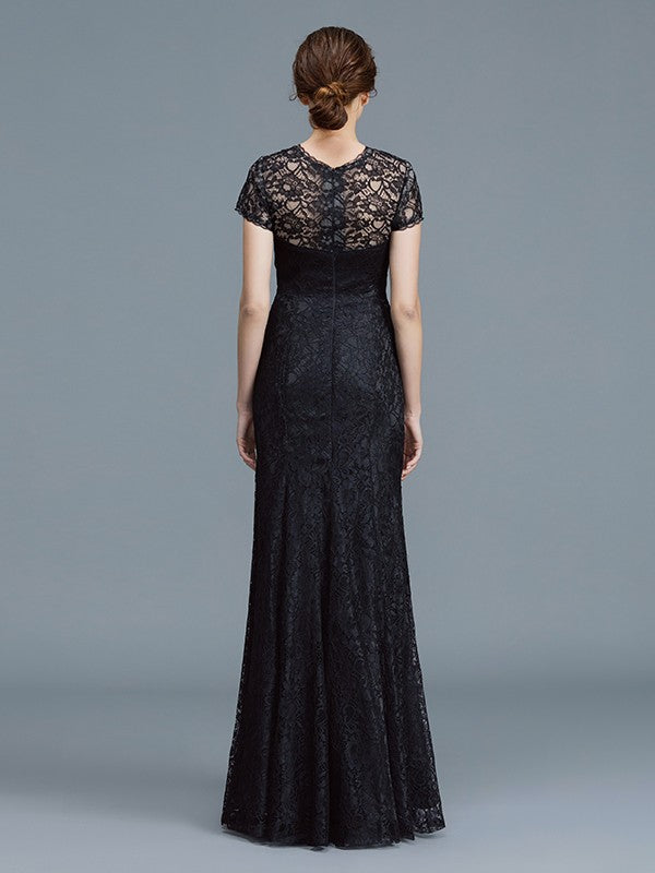 Robe de mère de la mariée trompette/sirène à manches courtes et en dentelle, longueur au sol