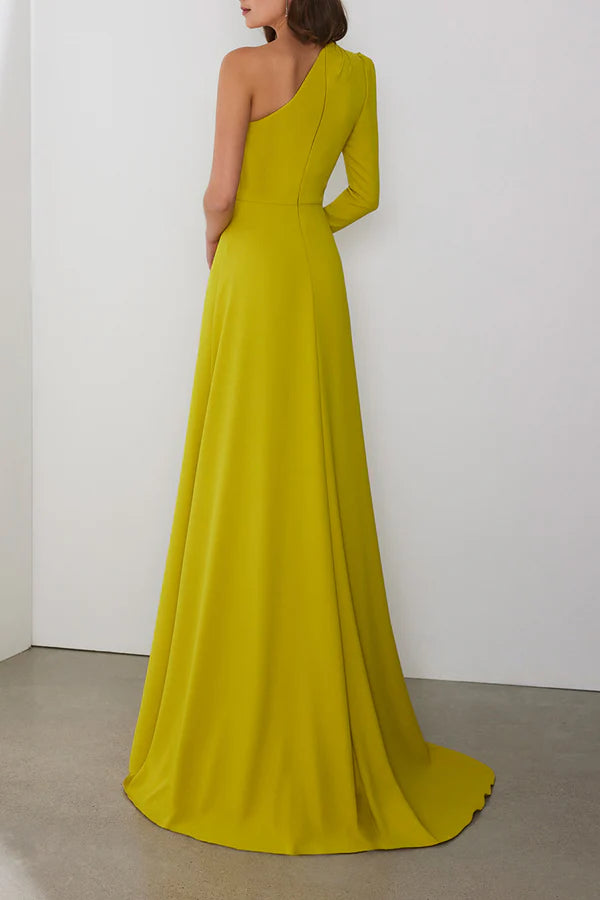 Robe de mère de la mariée unique en forme de A à une épaule et à manches longues