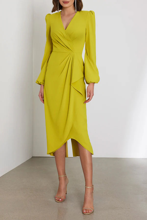 Robe longue plissée à col en V et manches longues pour mère de la mariée