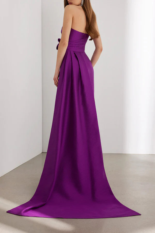 Robe de mère de la mariée empire à coupe minimaliste sans bretelles