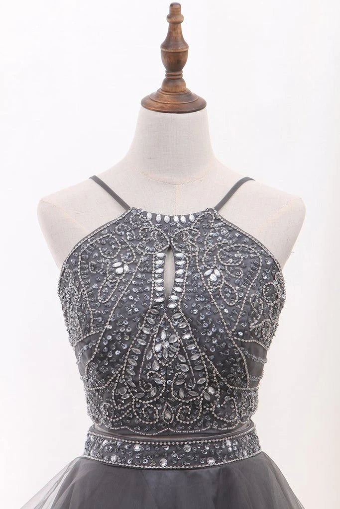 A Line Tulle Spaghetti Straps Two-Piece Prom Dresses With Beads