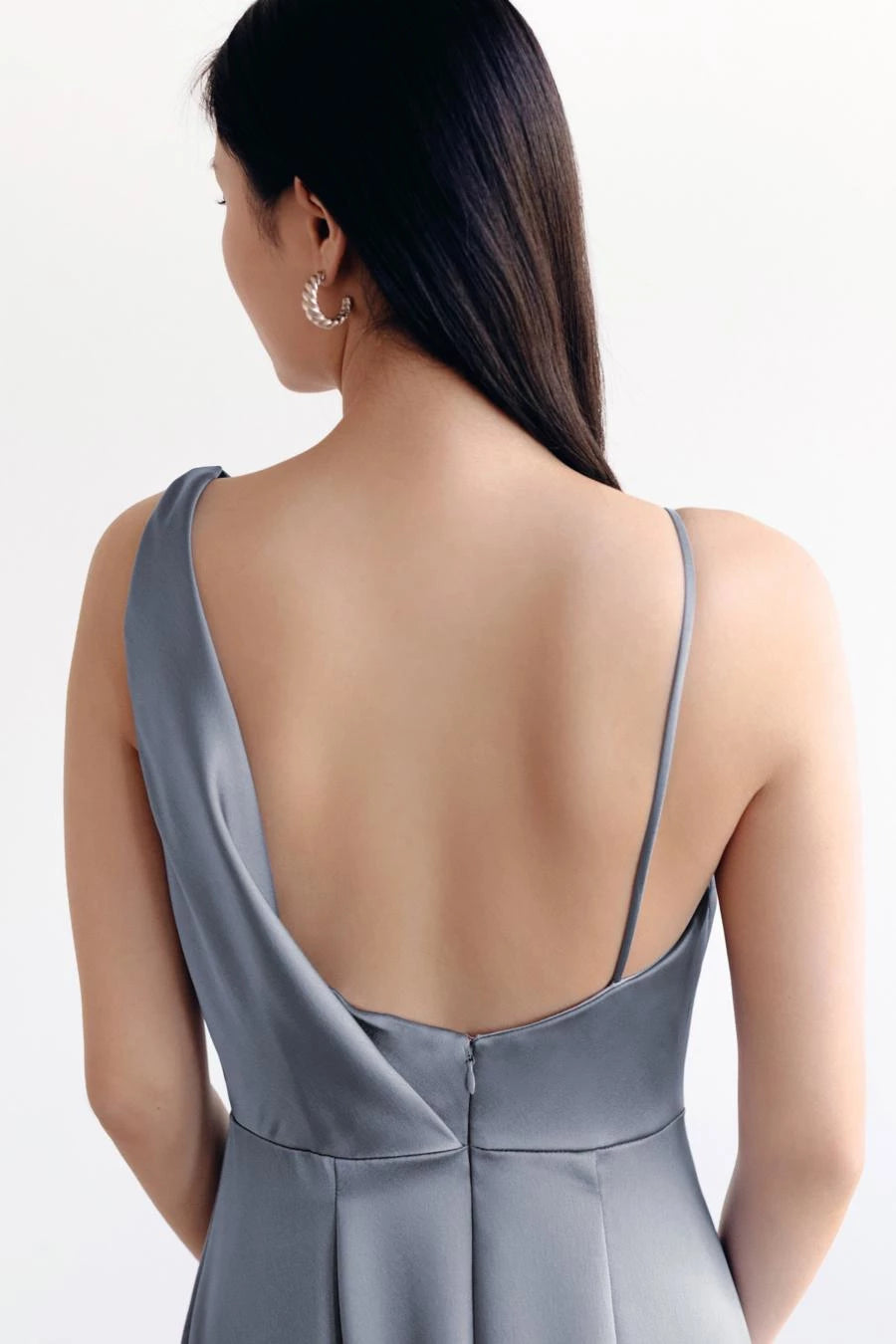 Asymmetric collar sleeveless thin shoulder straps backless and floor length prom dress