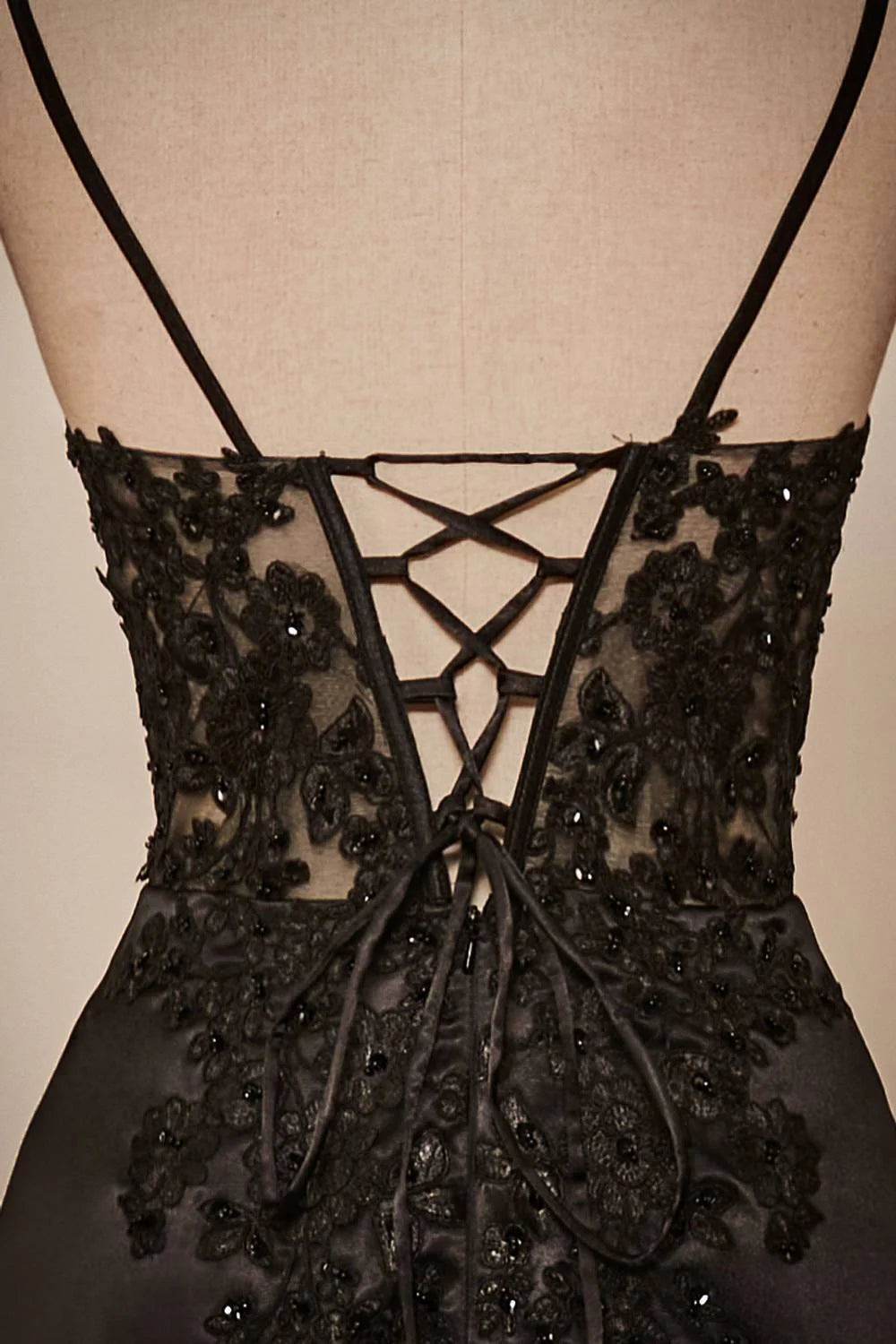Black Mermaid Backless Lace Prom Dresses Floor-Length Evening Gowns