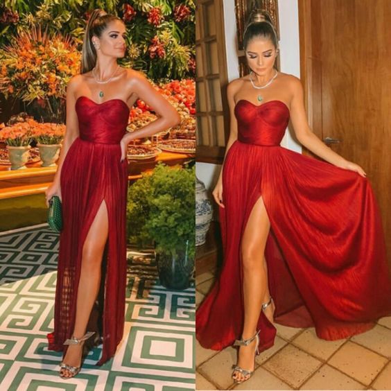 Breathtaking Strapless Prom Dresses with Sweetheart Neckline, Pleated Skirt, High Slit and Flowing Chiffon Maxi Silhouette Formal Gown