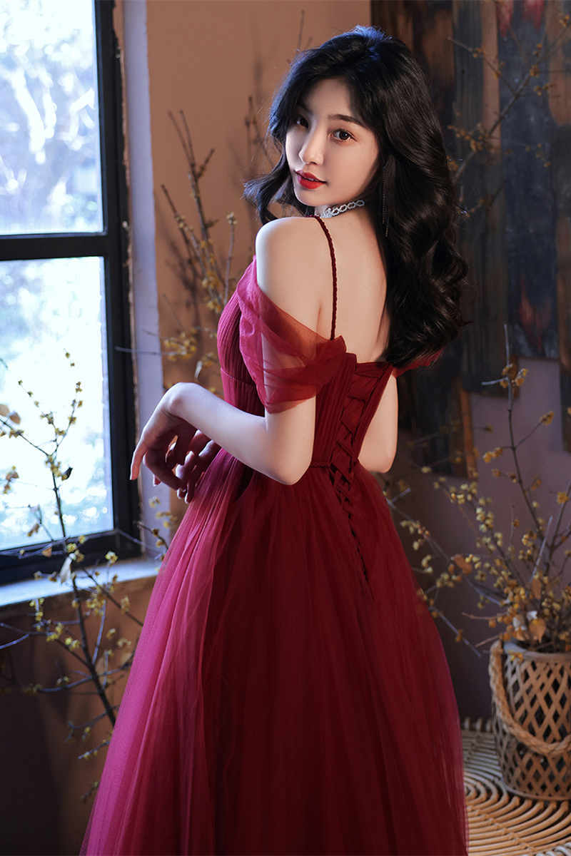 Burgundy Off-the-Shoulder Tulle Prom Dress with Lace-Up Back and Pleated Skirt