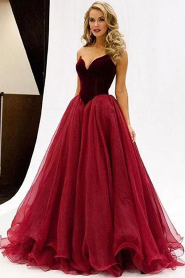 Burgundy Velvet & Tulle Ball Gown – Strapless Sweetheart Formal Prom Dress