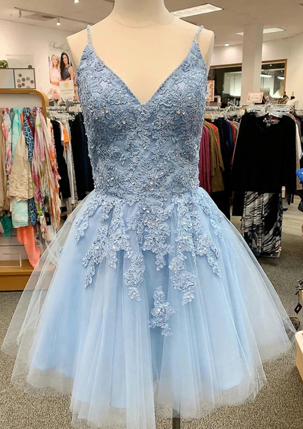 Charming A-Line V-Neck Lace-Up Tulle Applique Light Blue Short Homecoming Dress.