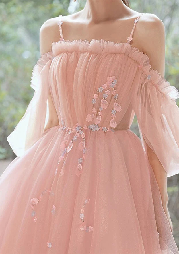 Charming A-Line Off-Shoulder Spaghetti Strap Puff Sleeve Lace-Up Back Short Tulle Homecoming Dresses